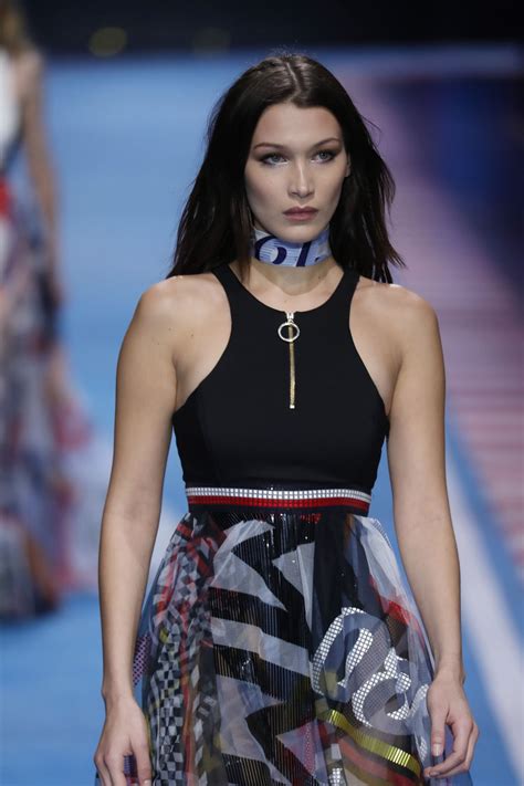 bella hadid at tommy hilfiger spring summer 2018